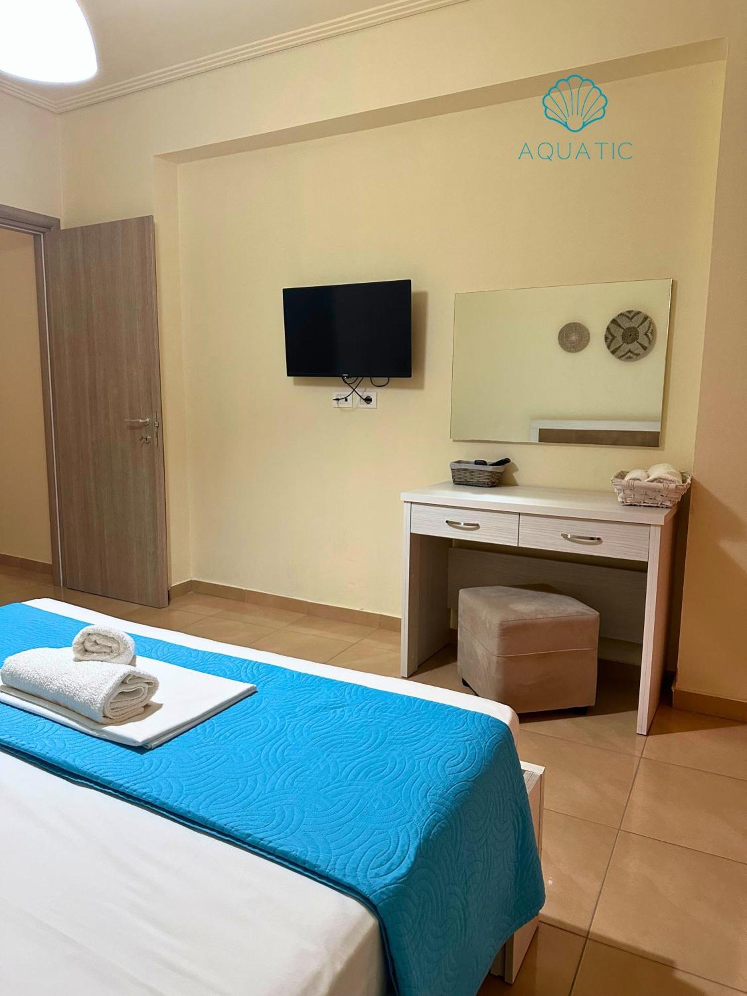 Aquatic Apartments Саранде Екстериор снимка